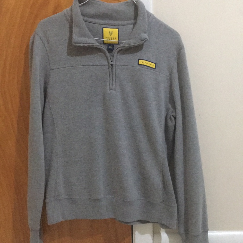 Prince Fox Long Sleeve Sweatshirt / Comfy